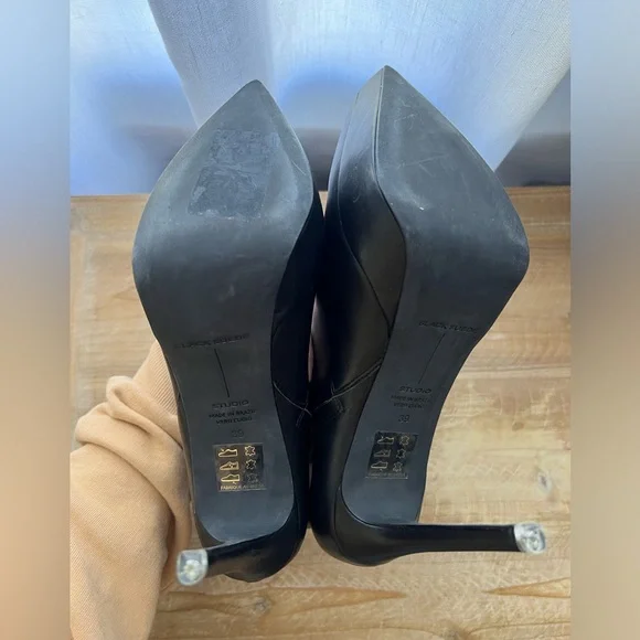 Black Suede Studio Winnie Pointed Toe Platform Stiletto Bootie New - Picture 7 of 9